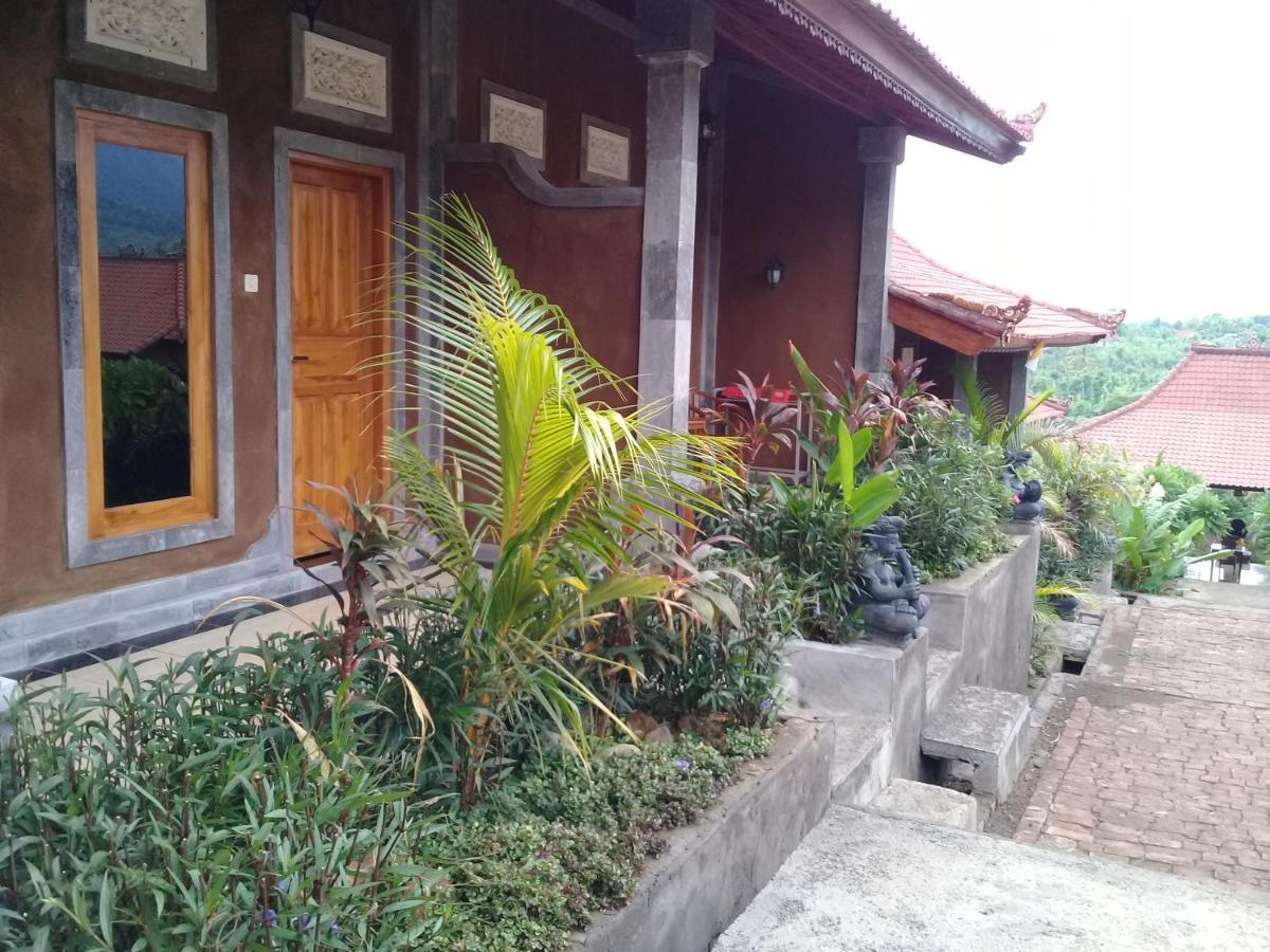 Eliska Sari Bungalows Sumberkima Пемутеран Екстер'єр фото